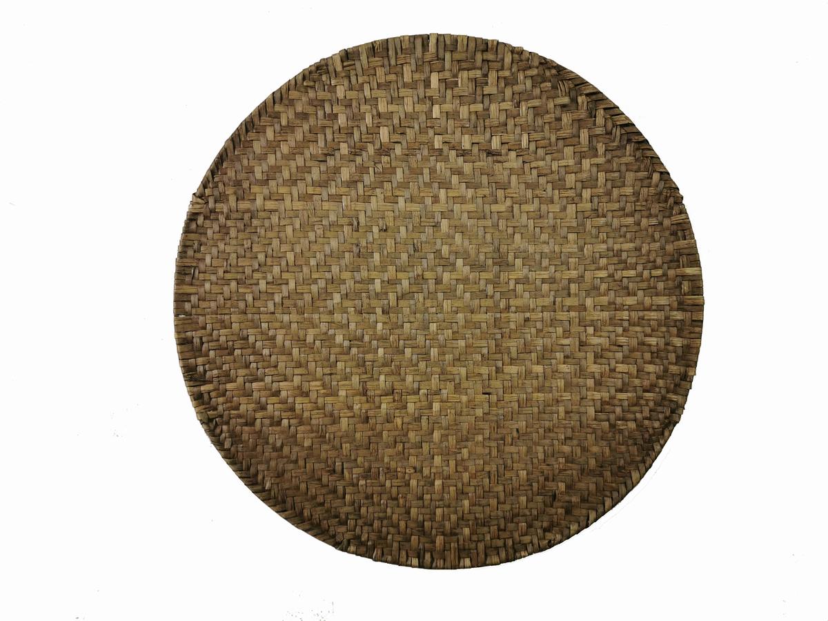 HAND MADE STRAW PLACEMAT
